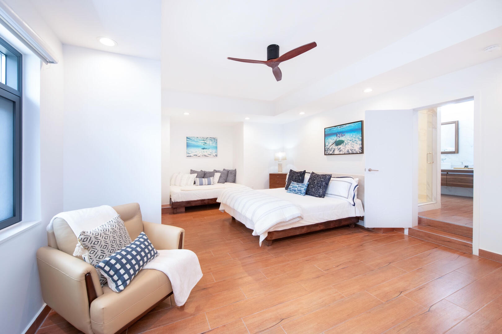 Suite 8 with king bed.