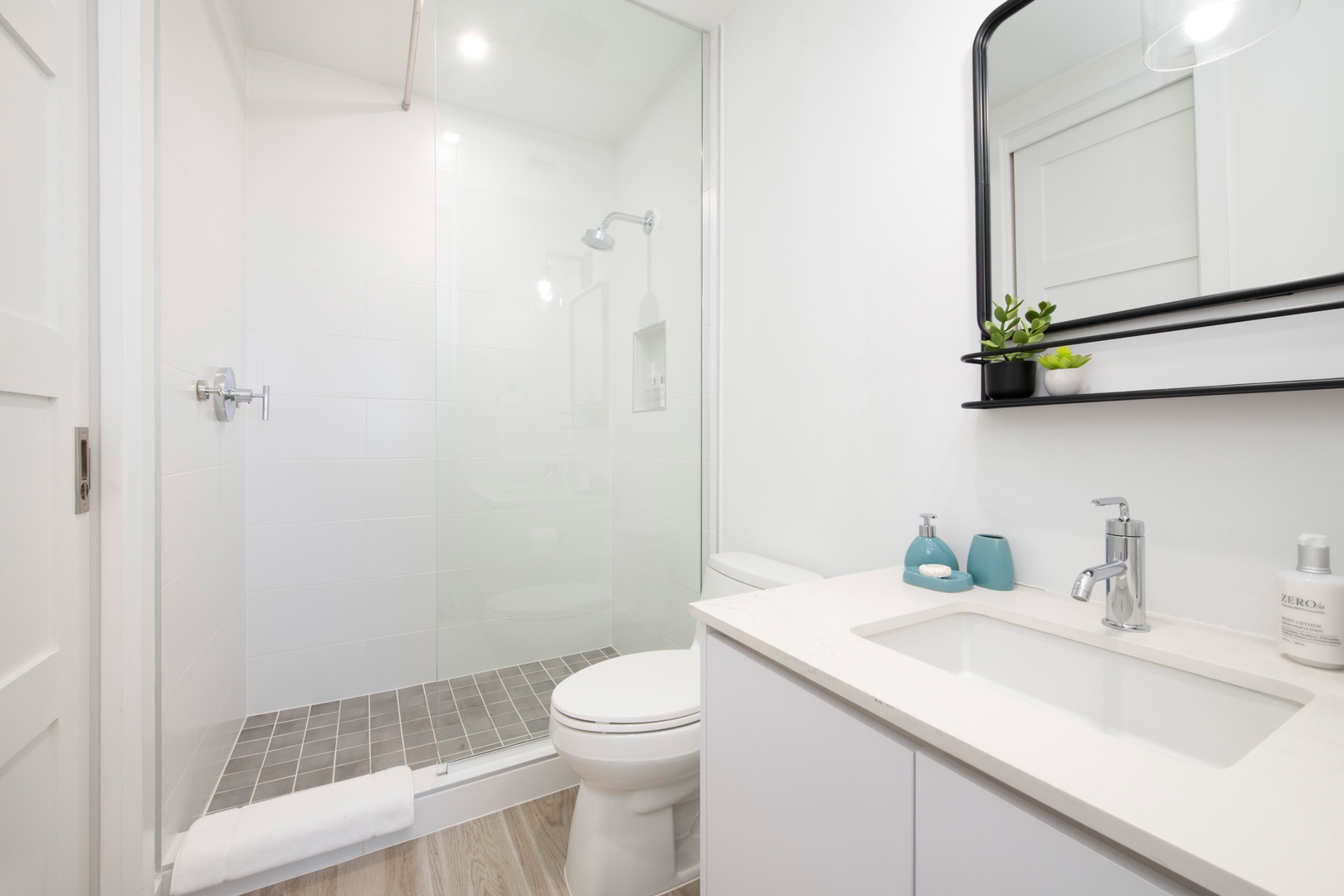 Bedroom 2 with shower