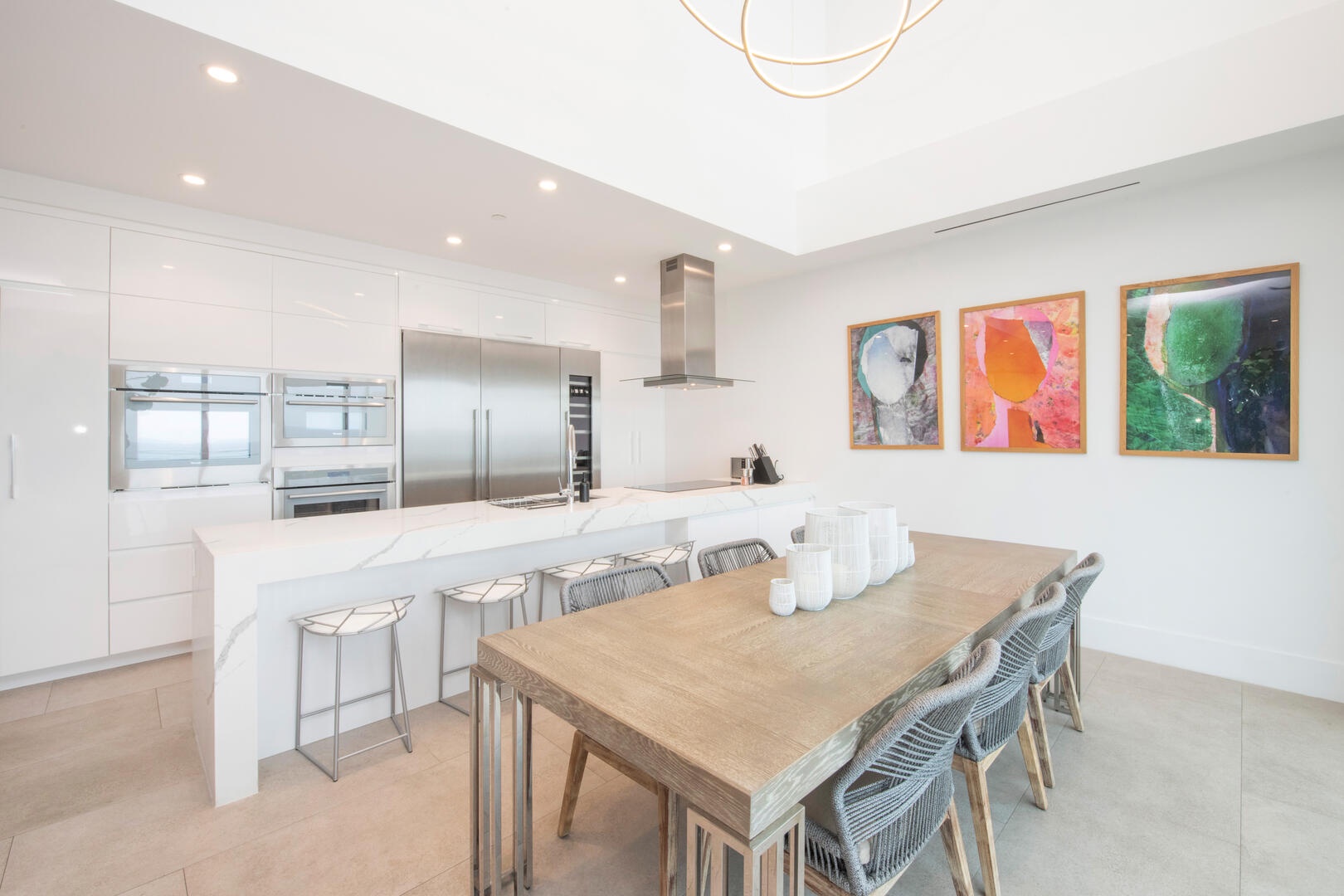 Dining table with seats for six.