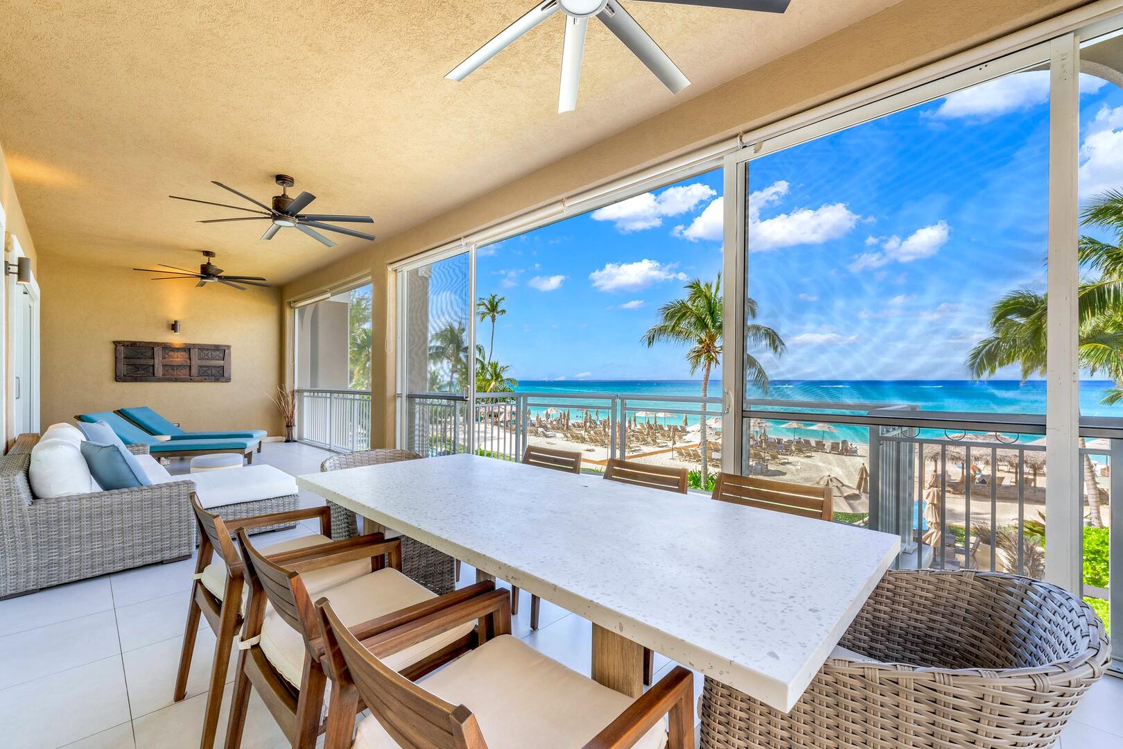 Or, hire a private chef for a champagne brunch on the ocean balcony.