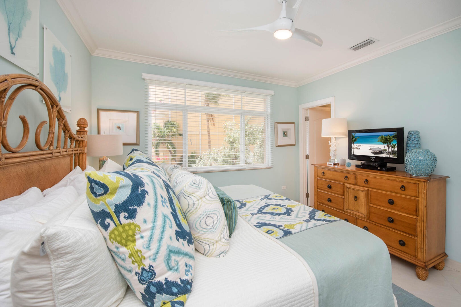 Bedroom 3 with king bed and HD cable television.