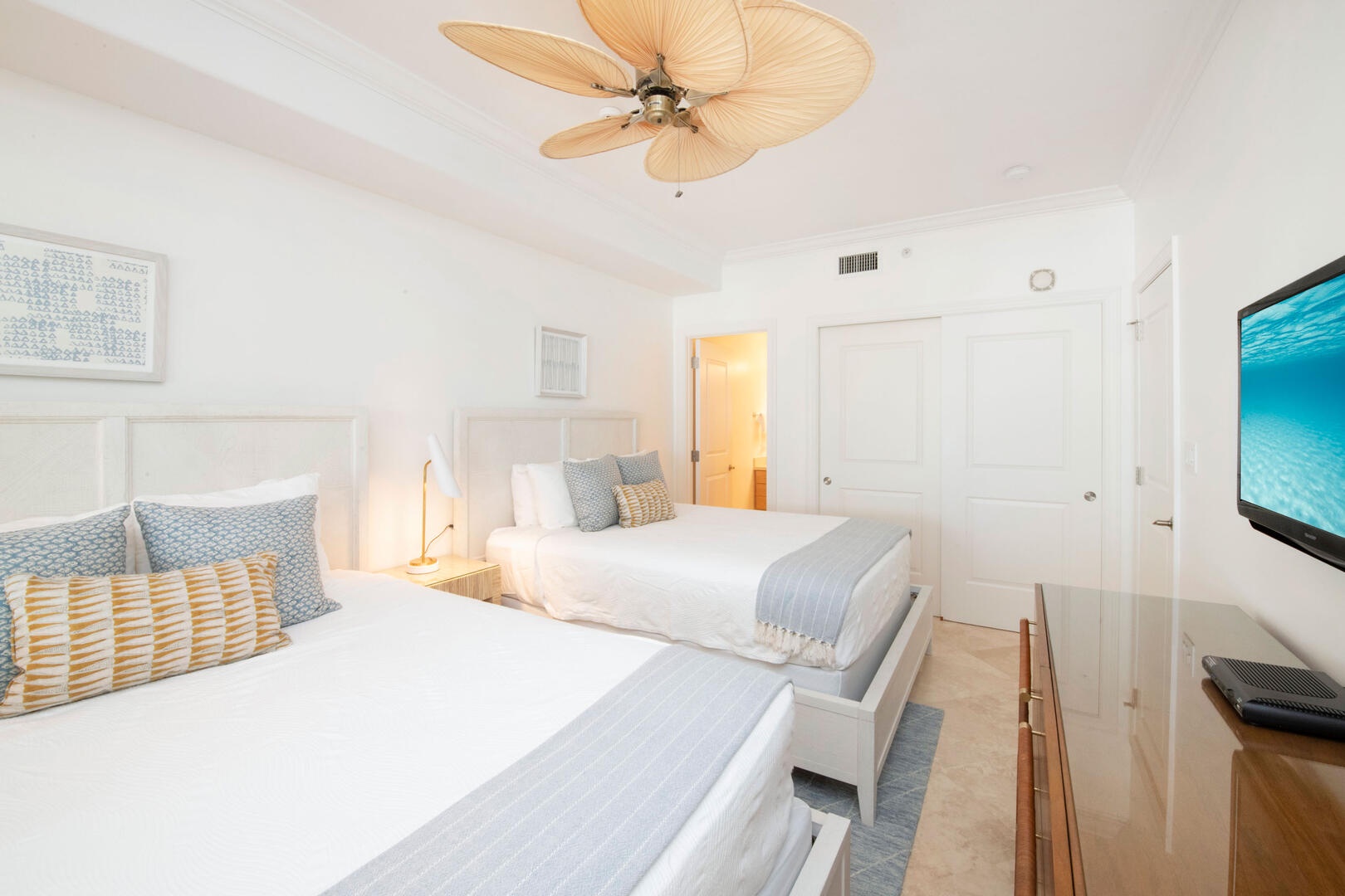 150-BC26-GuestSuite1b