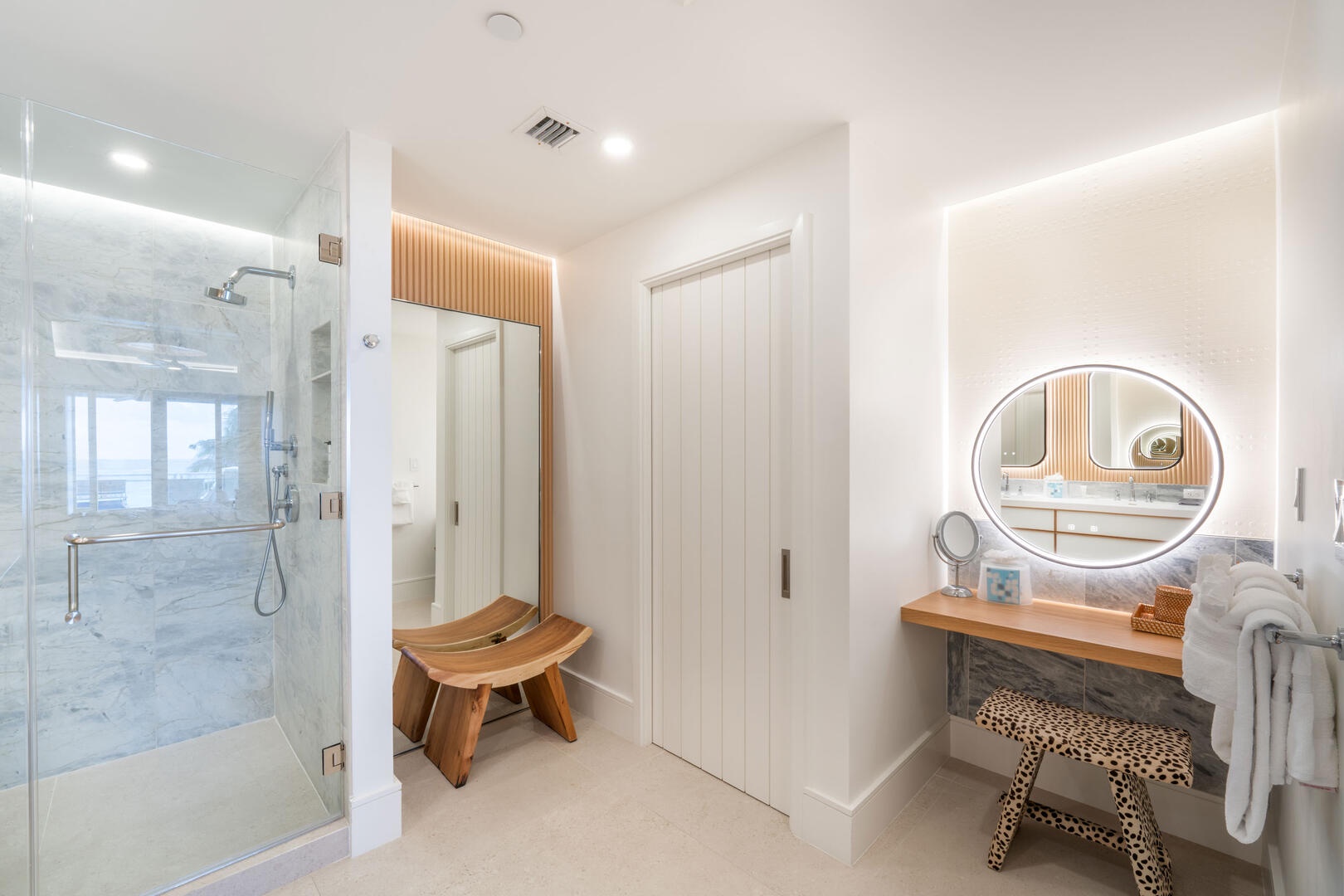 Primary ensuite with vanity