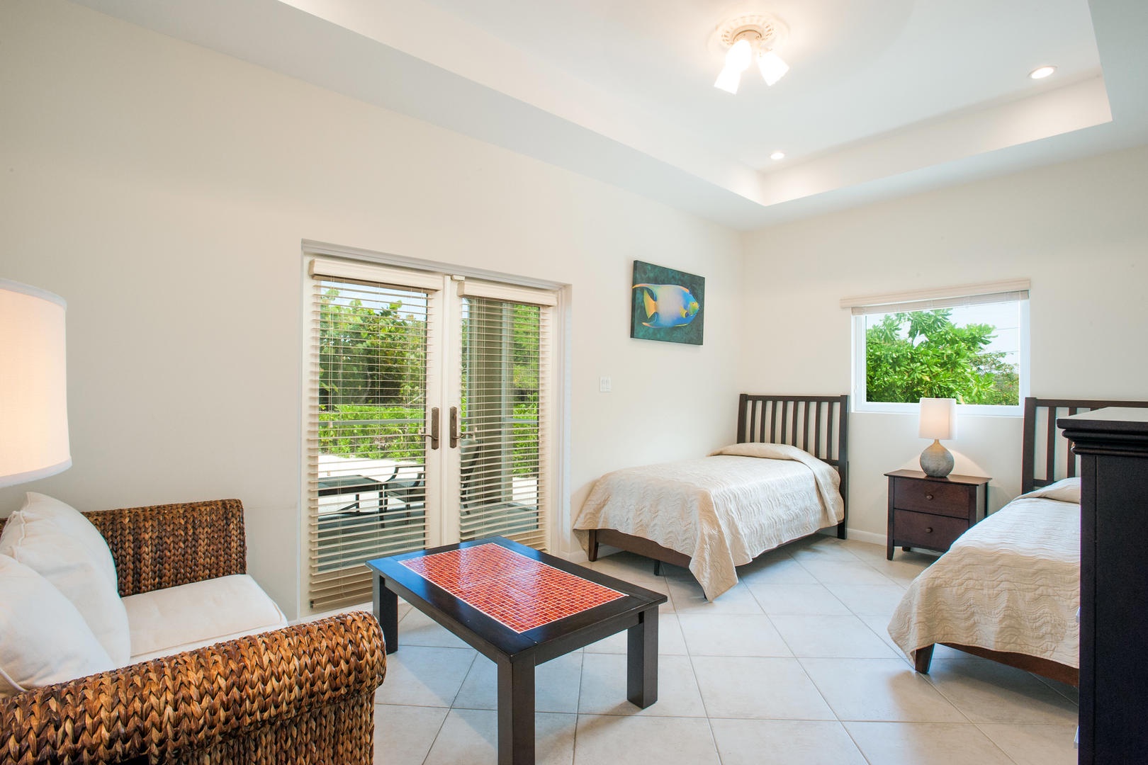 Main Level Twin Bedroom.