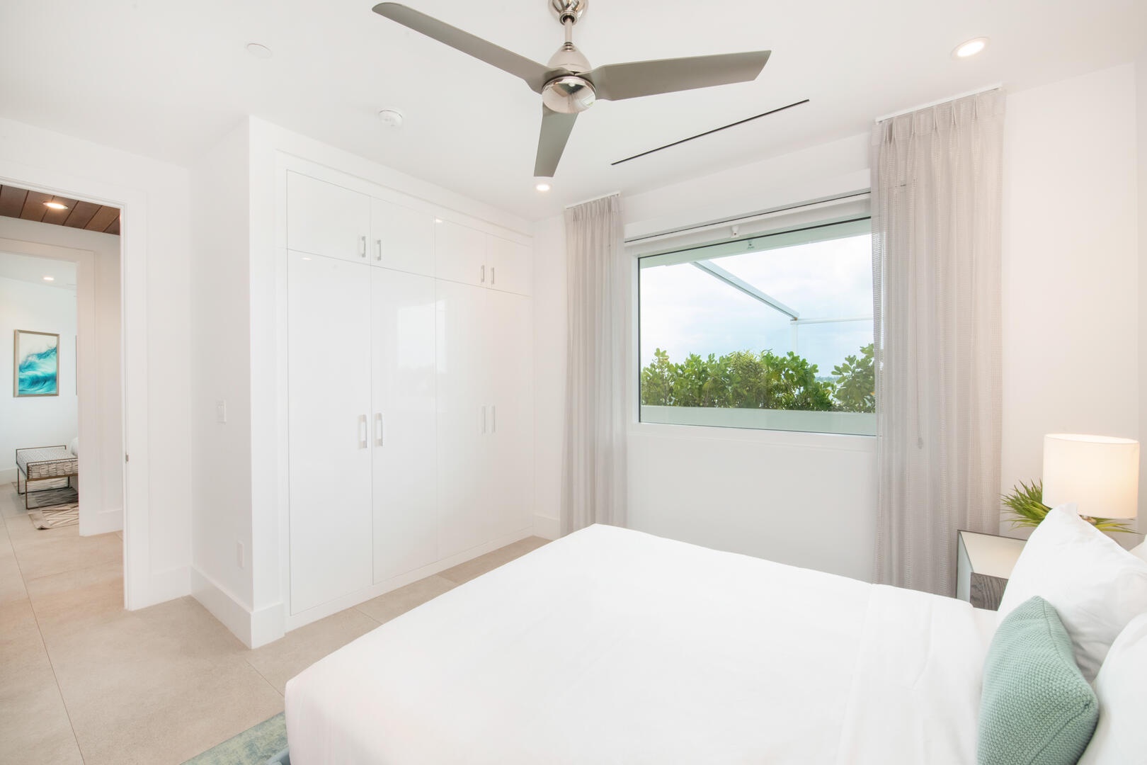 Guest Suite with SmartTV.