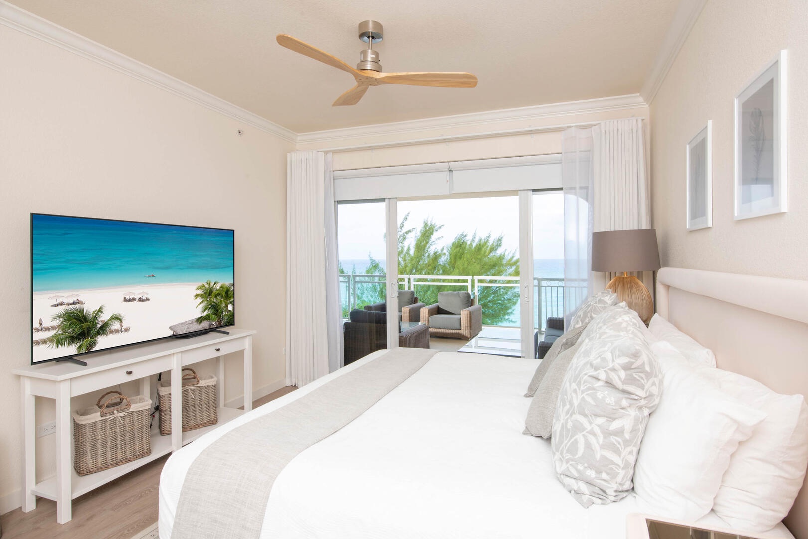 Primary Suite with King Bed.