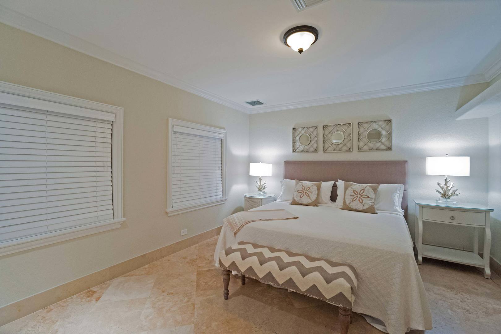 Second Floor Middle King Bedroom.