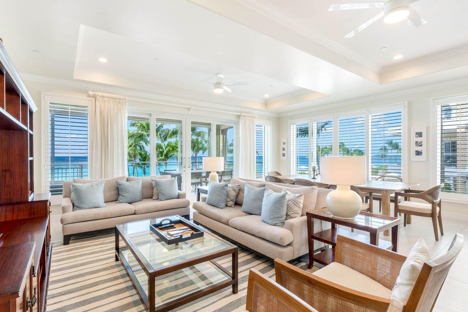 All the comforts of home with breathtaking far-from-home views.