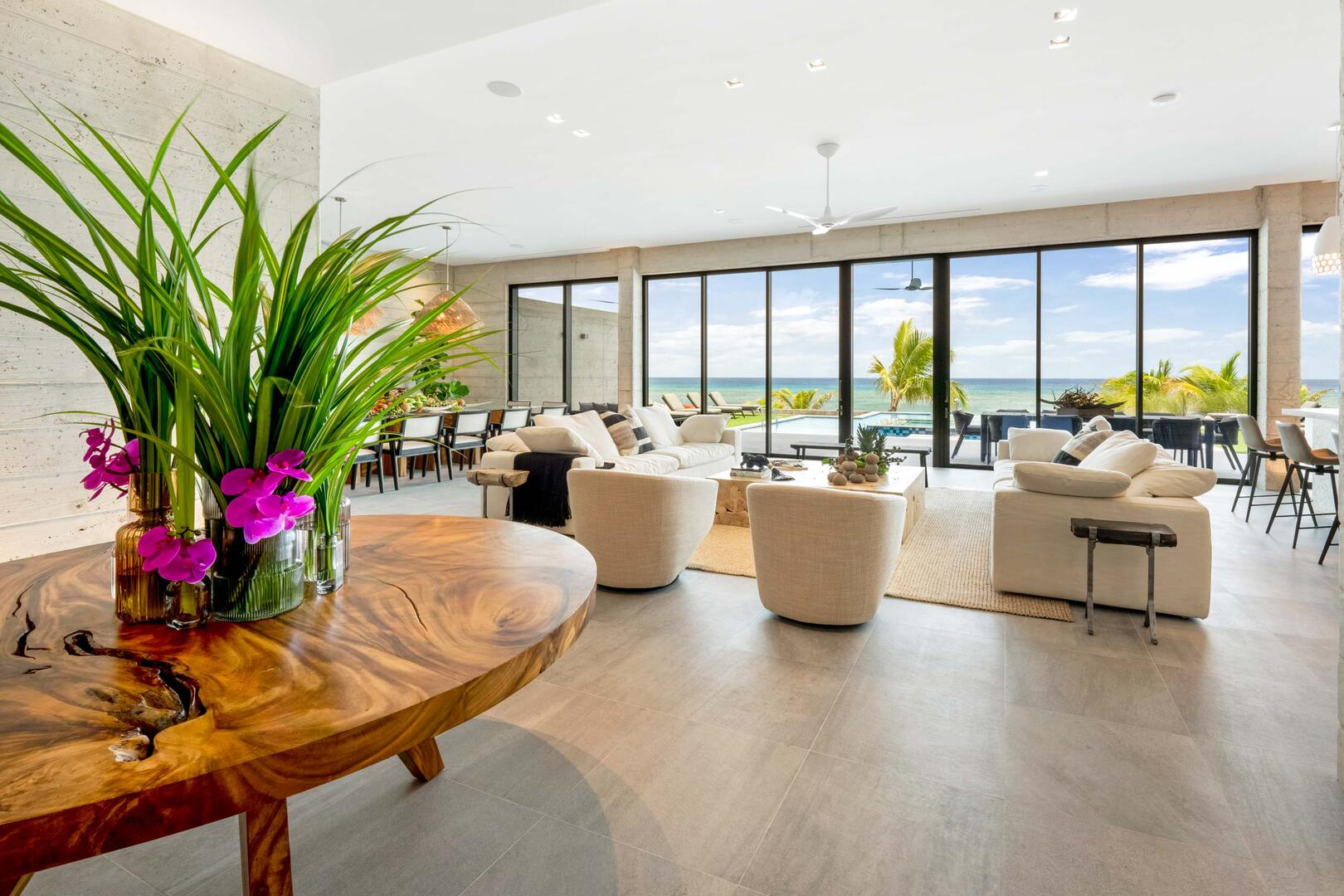 Great room foyer entrance