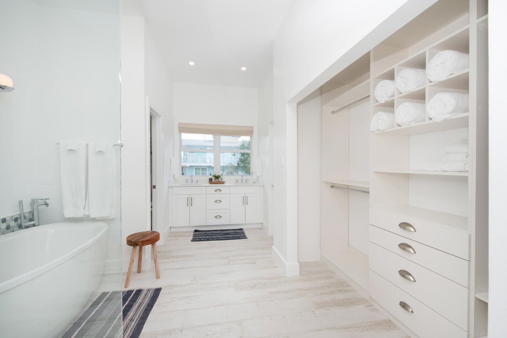 North suite ensuite bathroom with tub and shower.