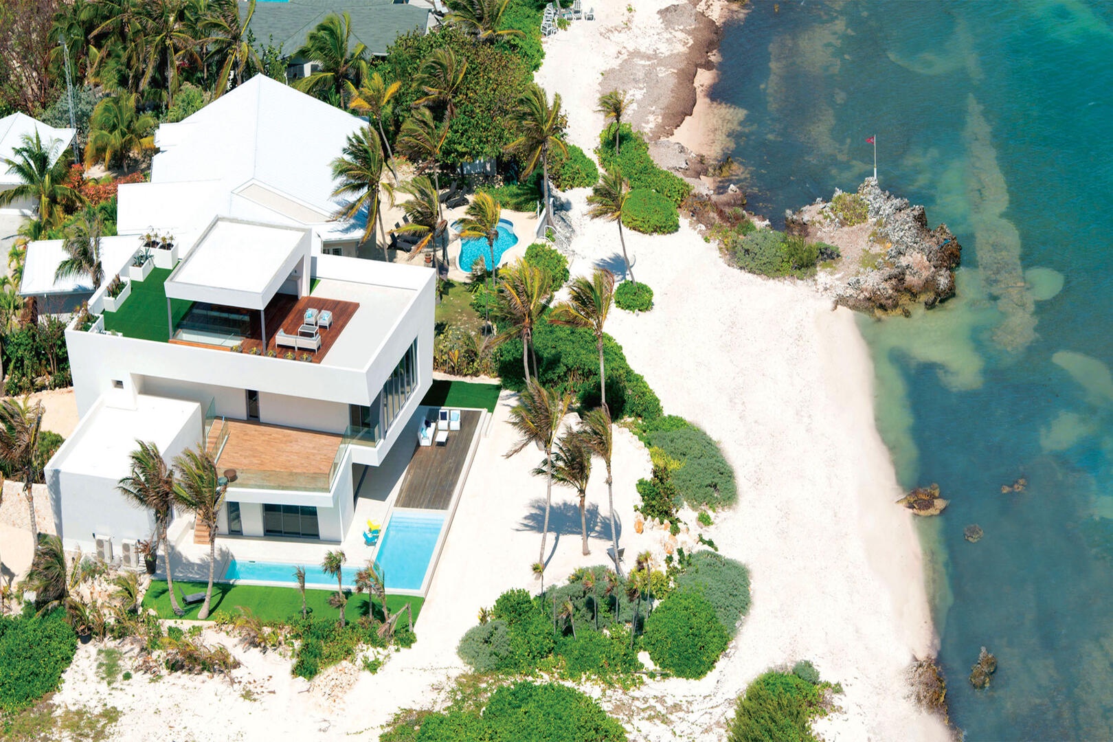 Aerial Photo of this home's beachfront.
