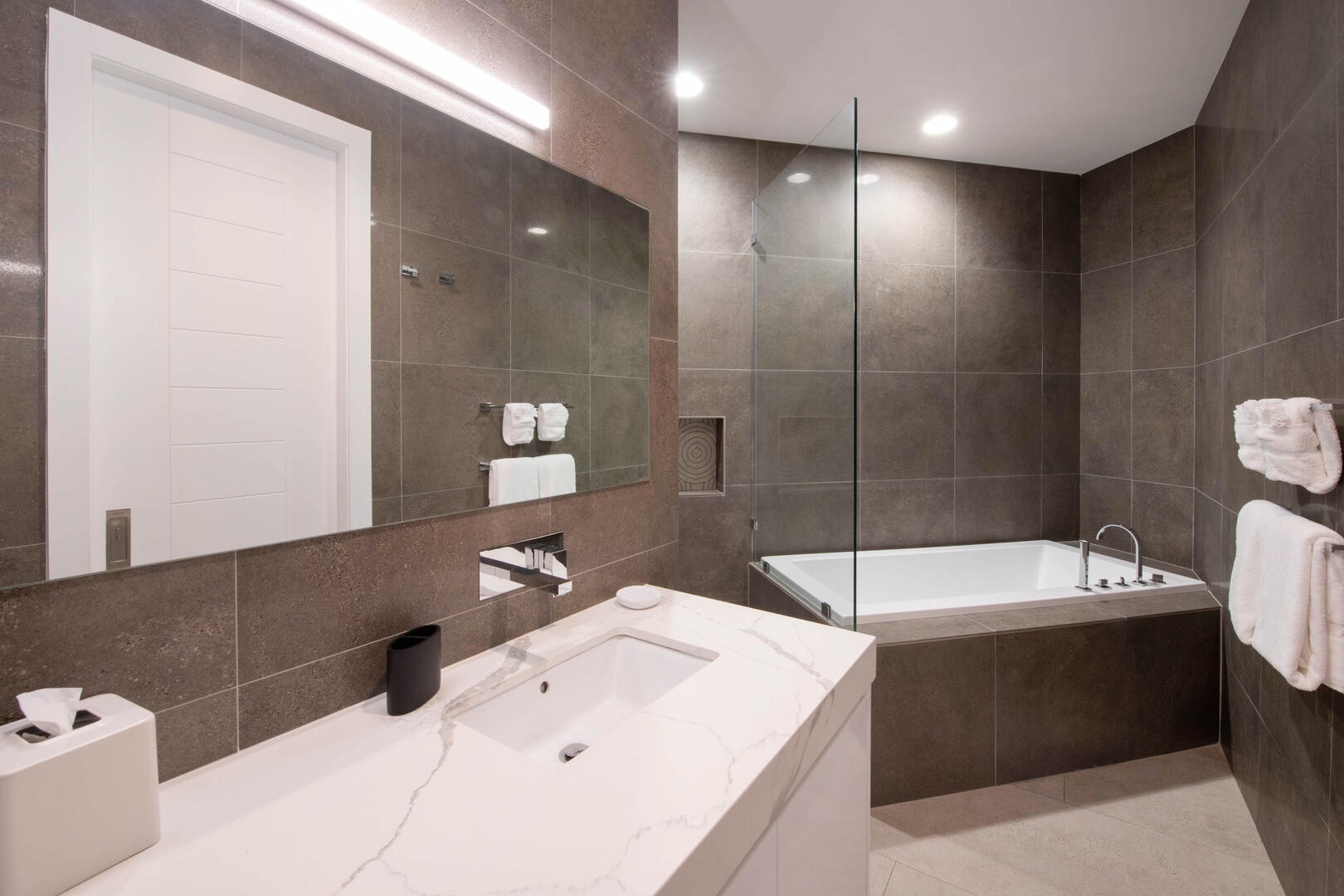 Primary Suite ensuite bathroom.