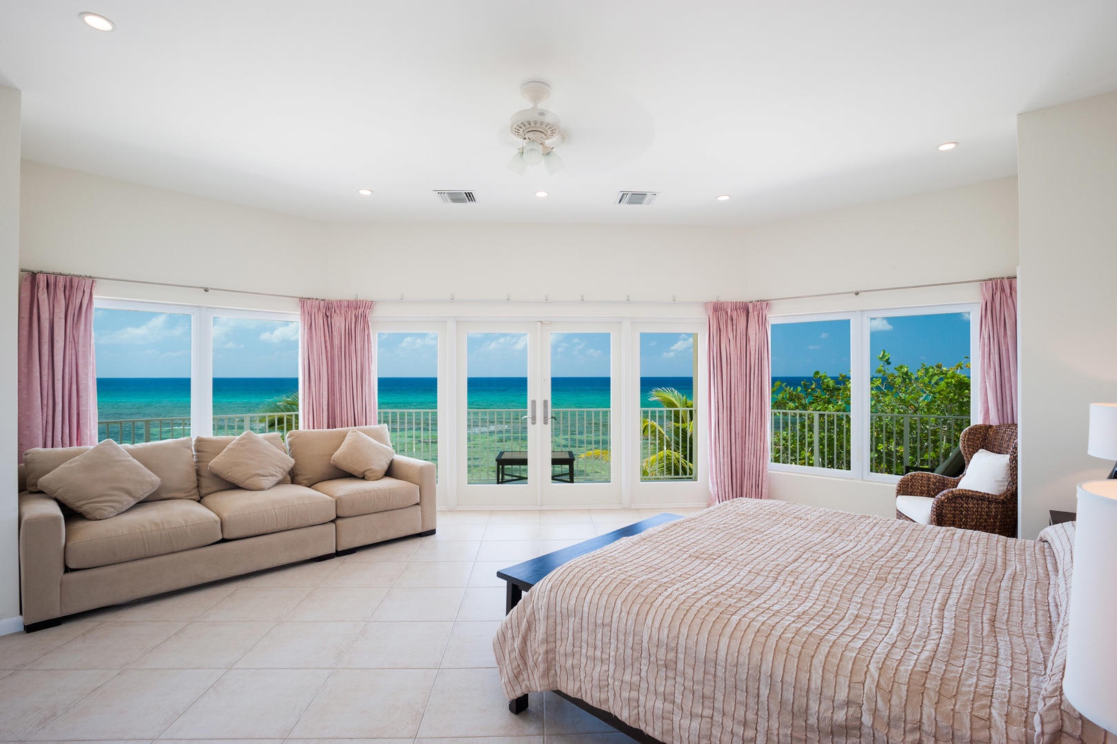 Oceanfront Master Suite.