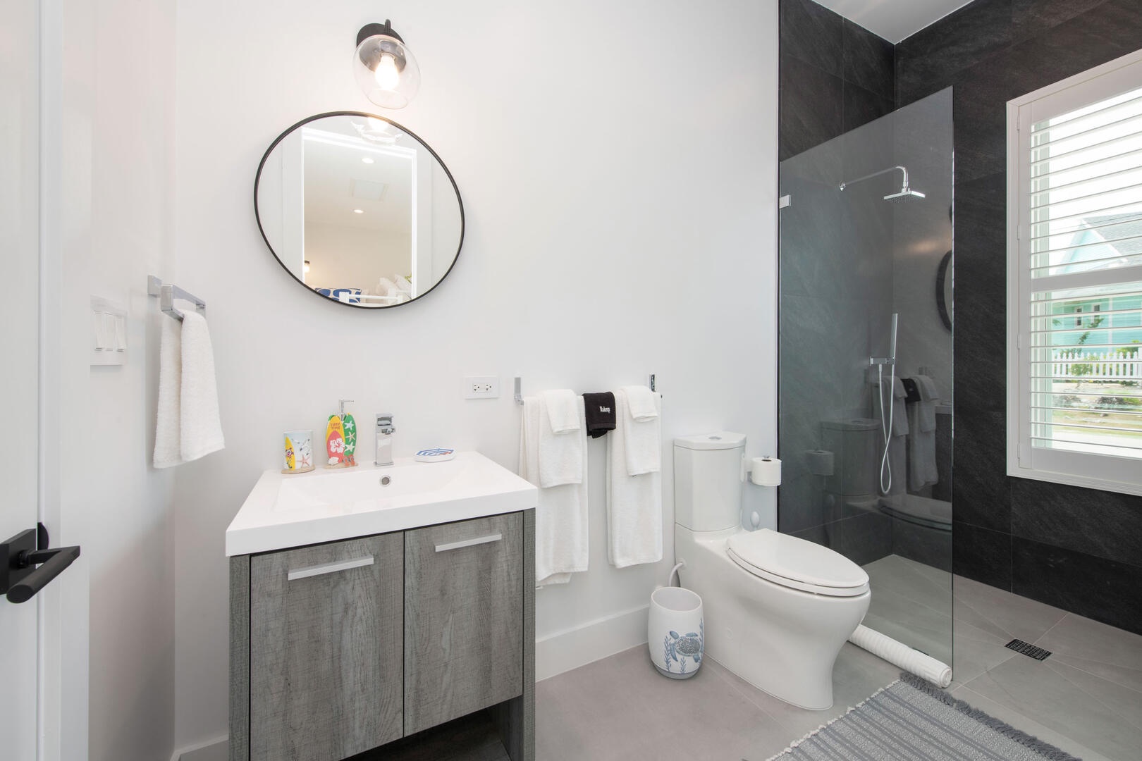 West Bunk suite ensuite.