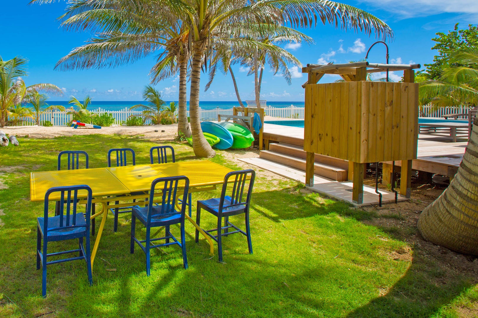 The outdoor shower makes it easy to keep the sand outside.
