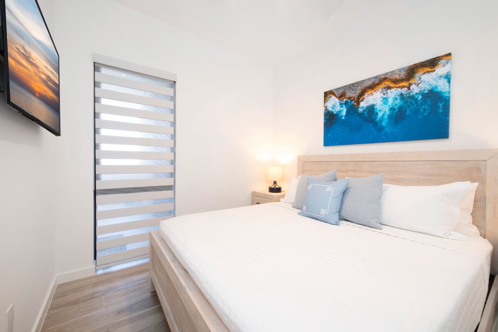 Bedroom 2 with queen bed