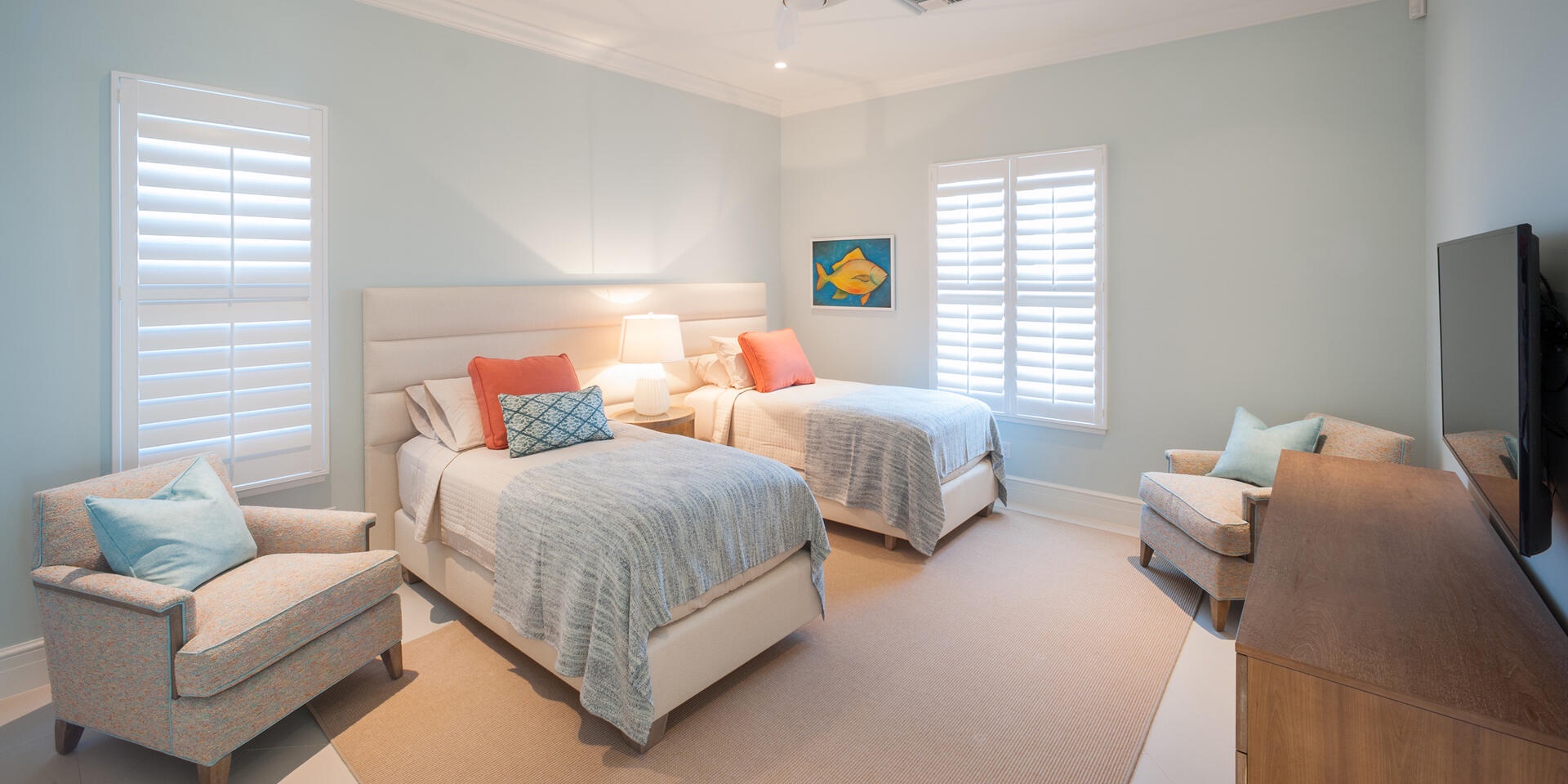 Guest Suite with 2 twin beds.