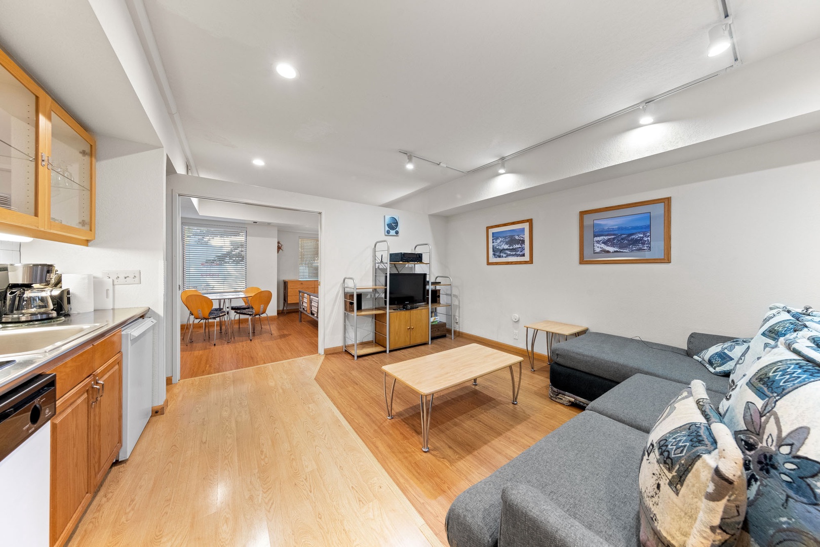 109 | Relax in Style - Studio w/ View, Sauna, Tubs