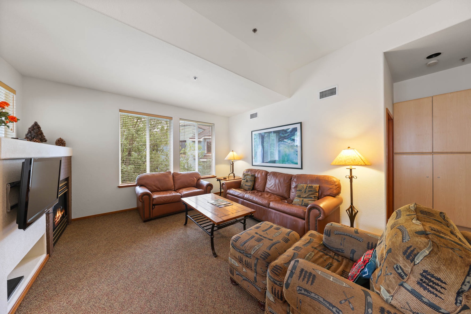 422 | Griller’s Retreat - 2BD King + Bunks. Pool!