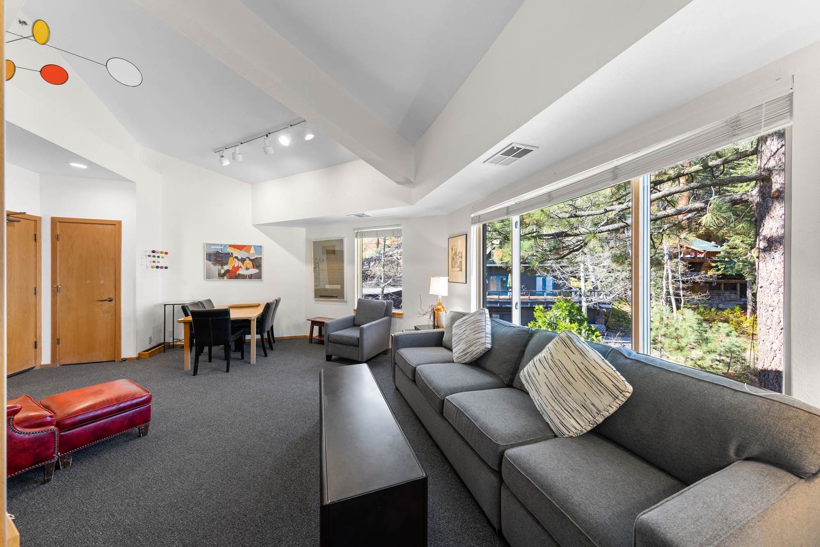 319 | Just You Time - 1BD w/ Fridge + Pool View