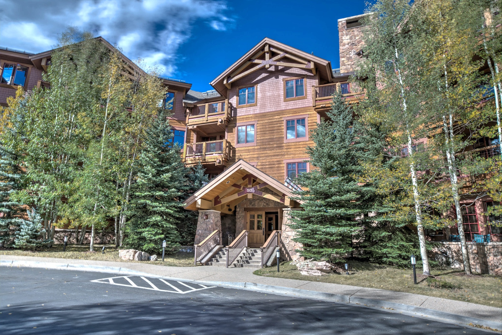 Mountain Thunder Resort in Breckinridge