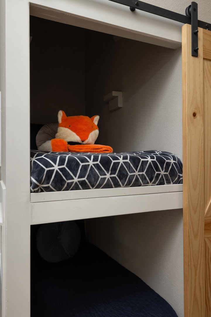 Alcove Twin Bunk- suitable for small children