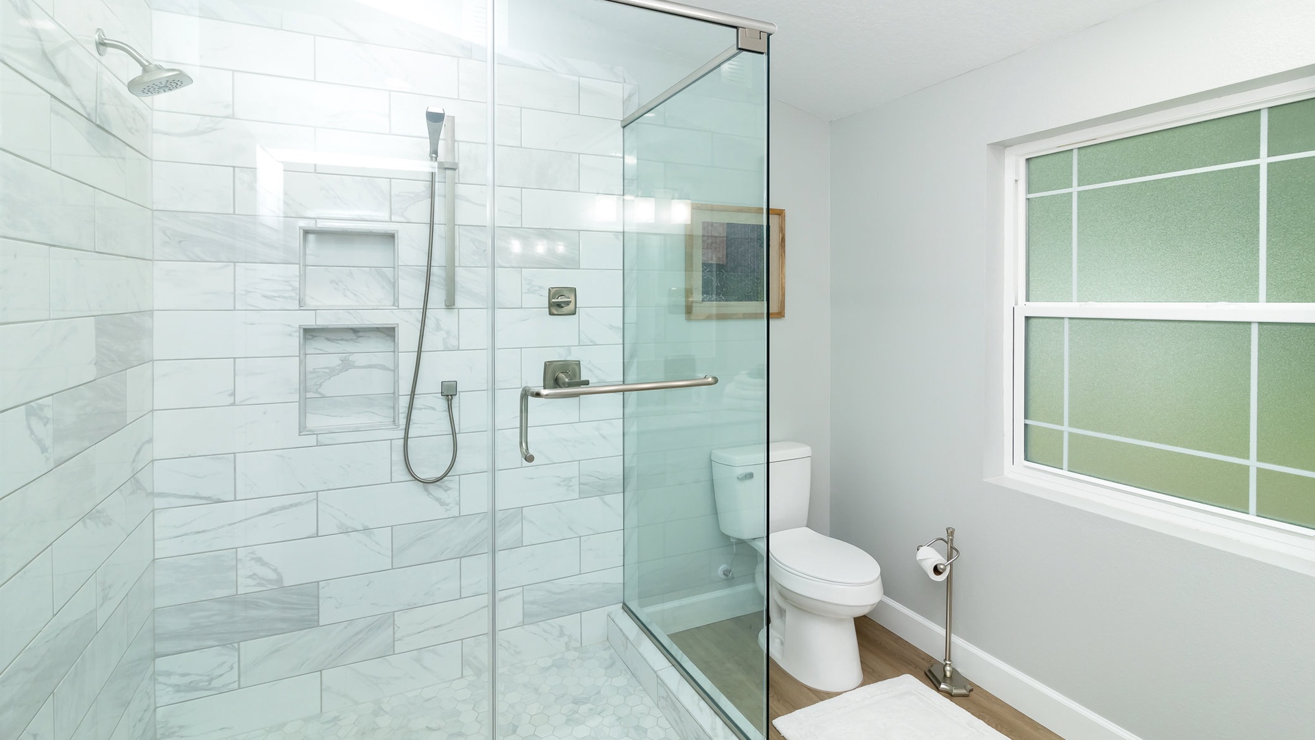 Bathroom #2 Jack and Jill to Bedrooms 1 and 2