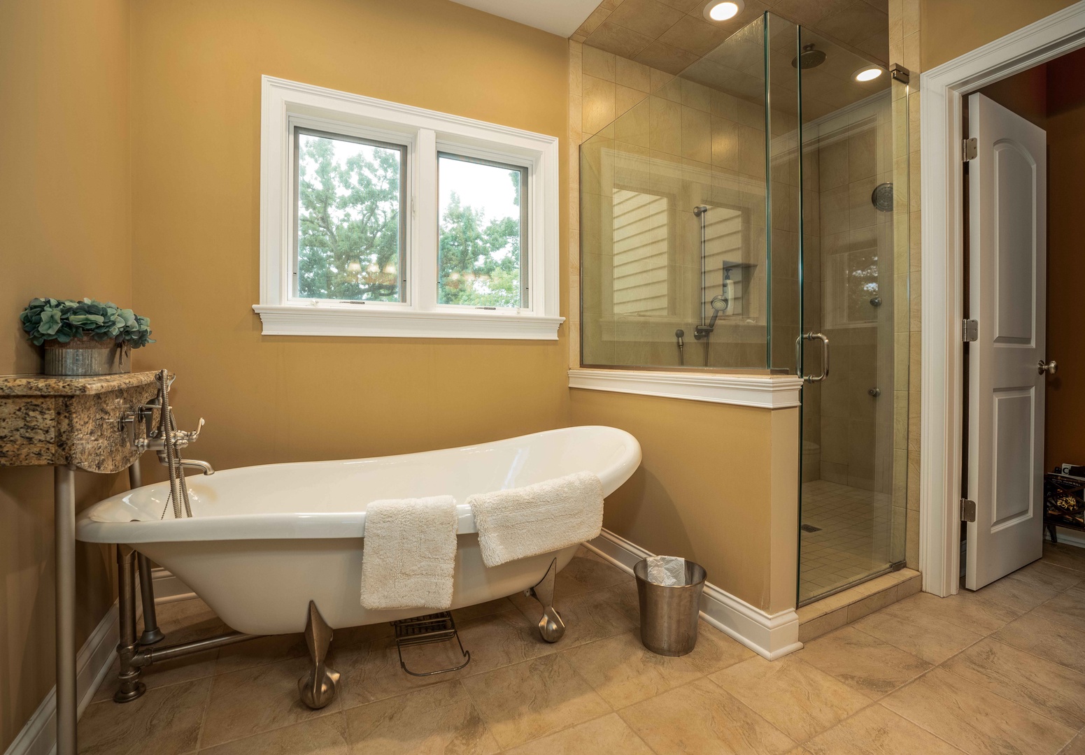 Ensuite bathroom 2 with separate shower and claw tub