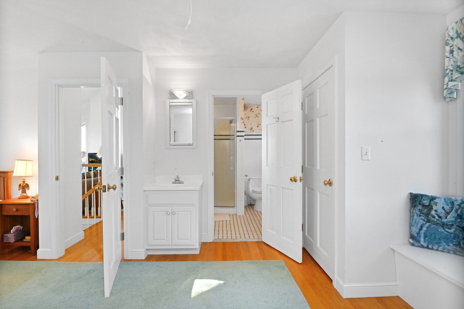 Bedroom with king bed, ensuite and balcaony