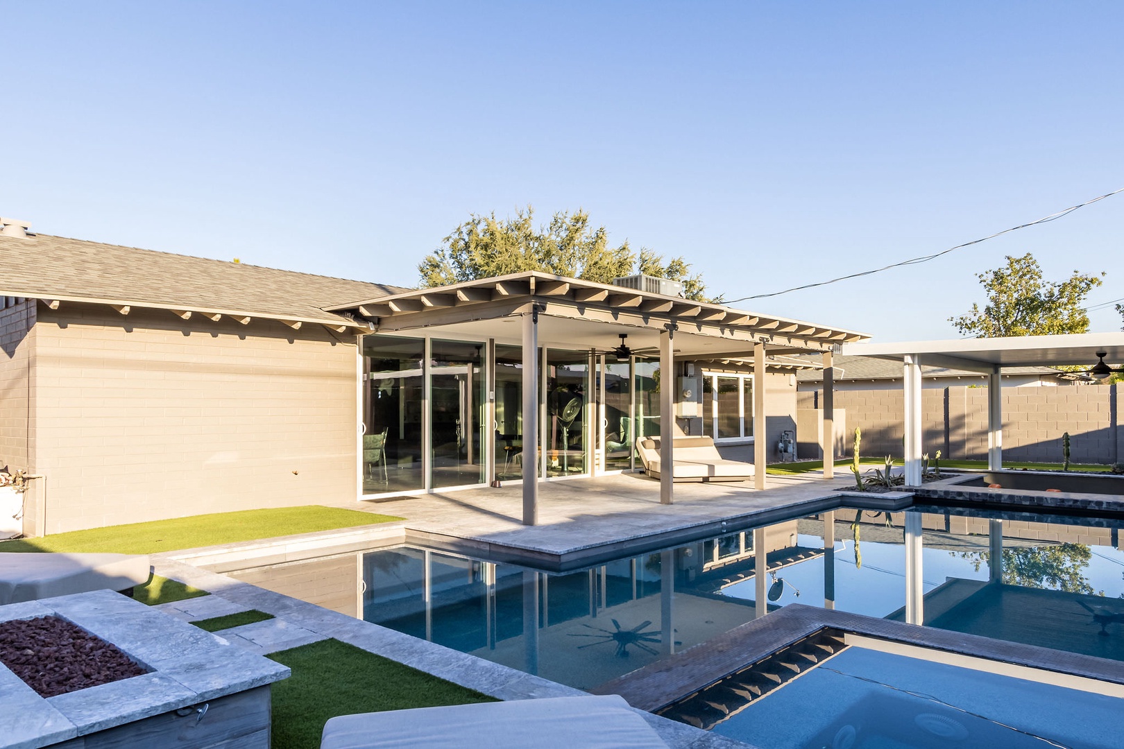 Covered patio with chaise seating for 2