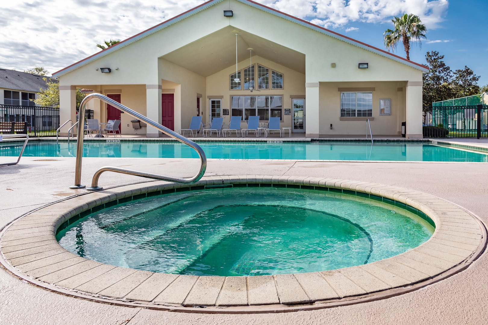 Take a refreshing dip in the community pool or unwind in the hot tub!