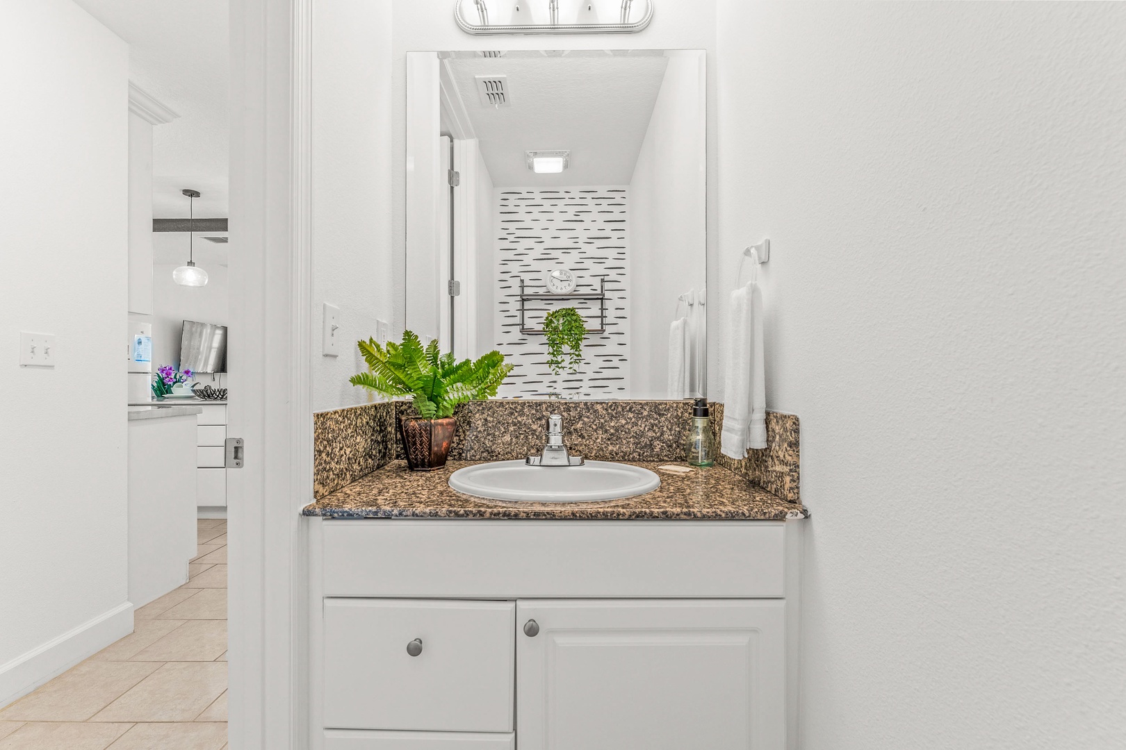 Stylish and convenient half bath