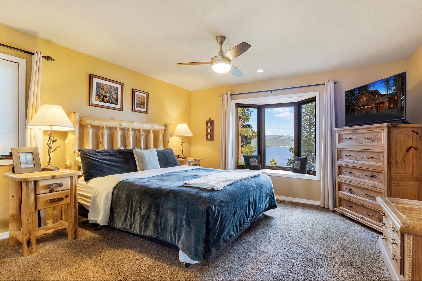 Bedroom 1 with Cal-King bed, Smart TV, and ensuite