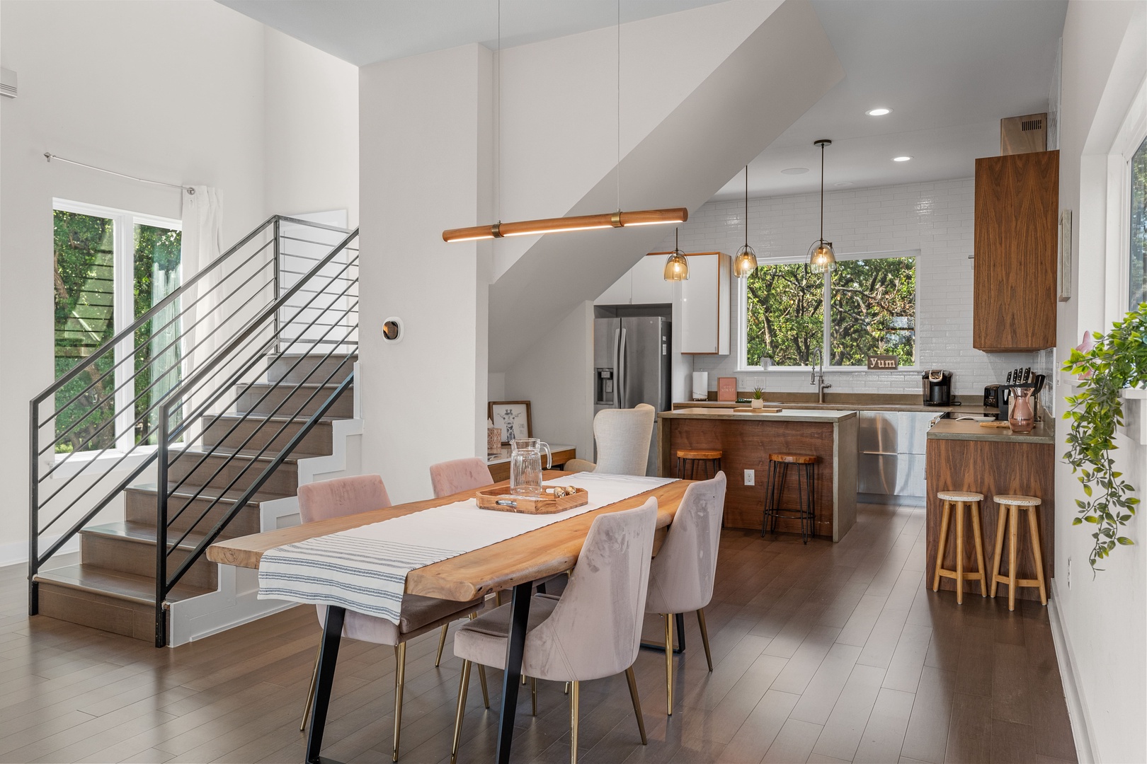 Dining table with seating for 4
