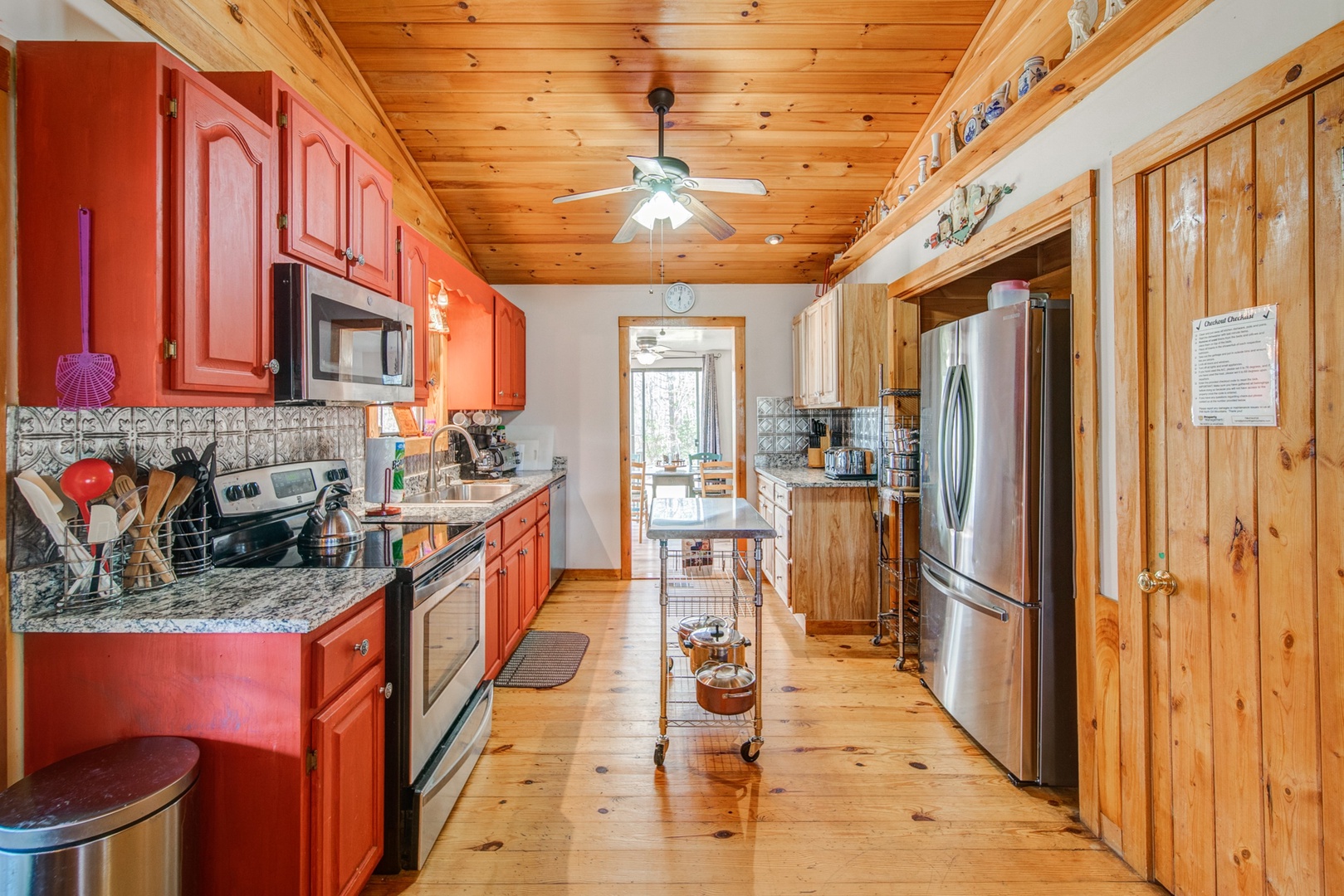 This home offers a spacious, airy kitchen with industrial touches that is well-equipped for your stay