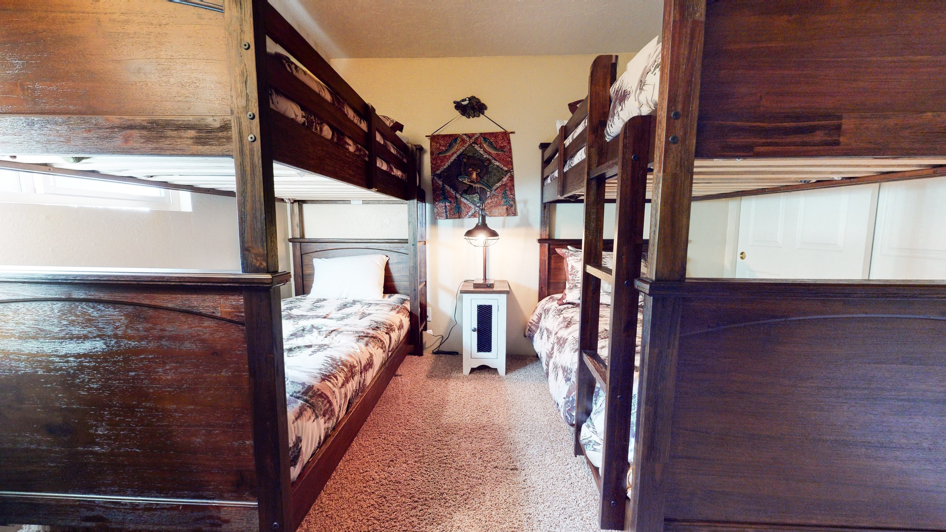 2nd bedroom: Twin over Twin bunk beds (ground floor)