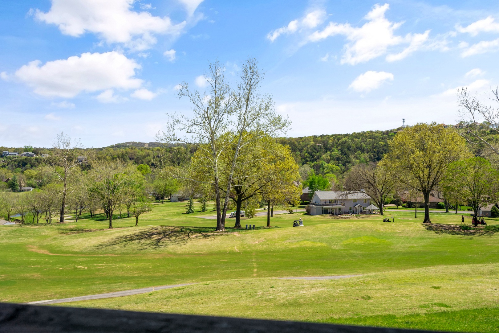 Lounge the day away or dine alfresco on the balcony with golf course views