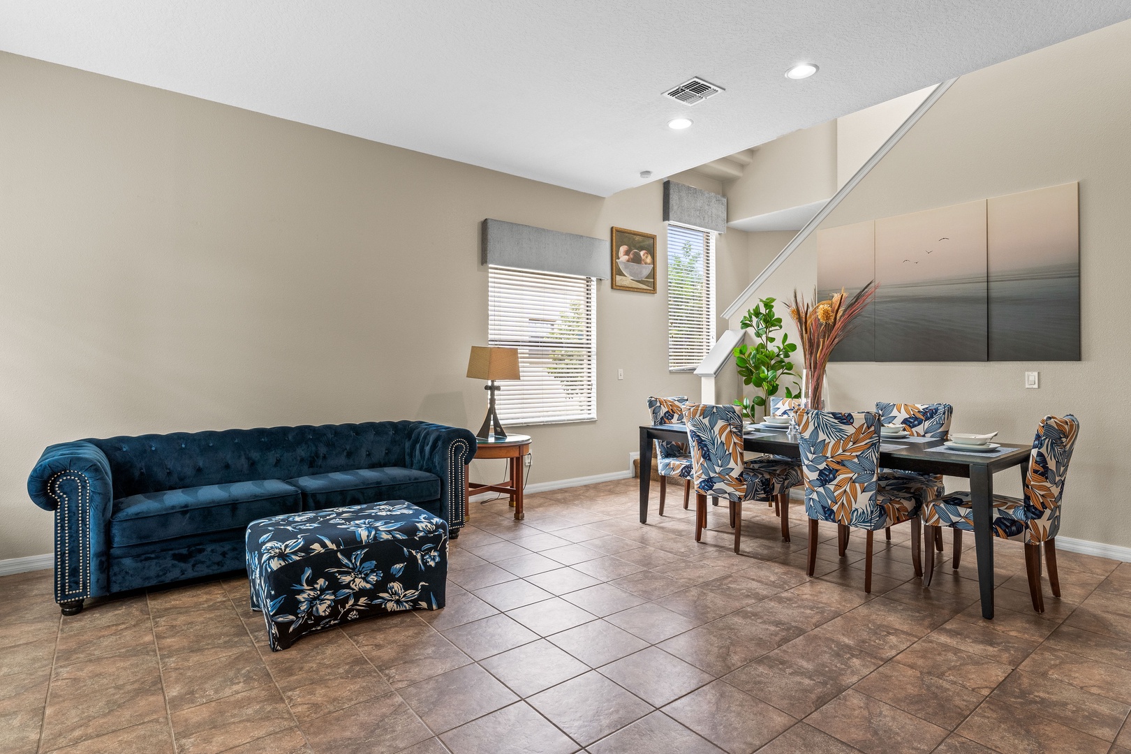 Inviting entry seating area