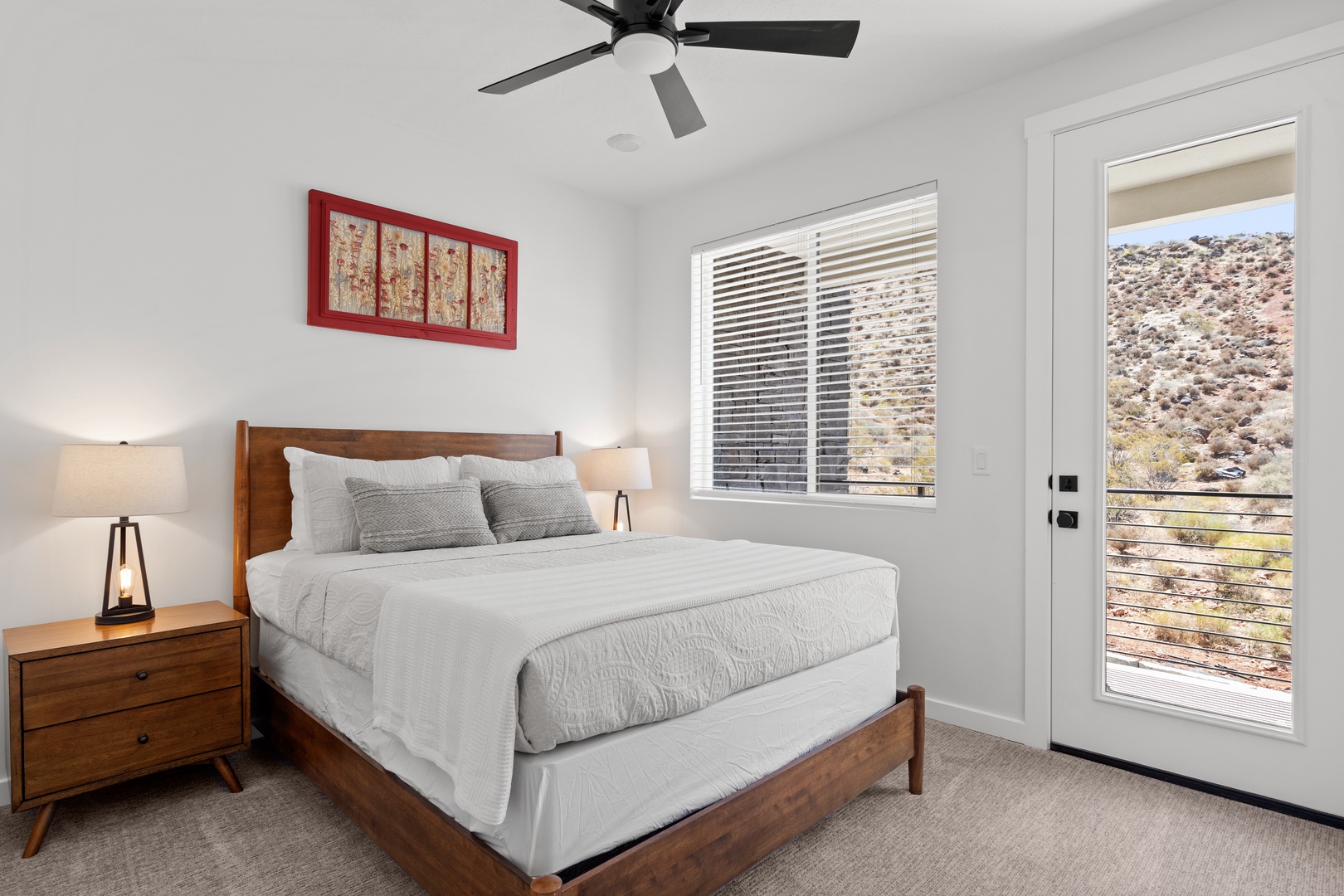 The final balcony suite, with a plush queen bed, Jack & Jill ensuite, & smart TV