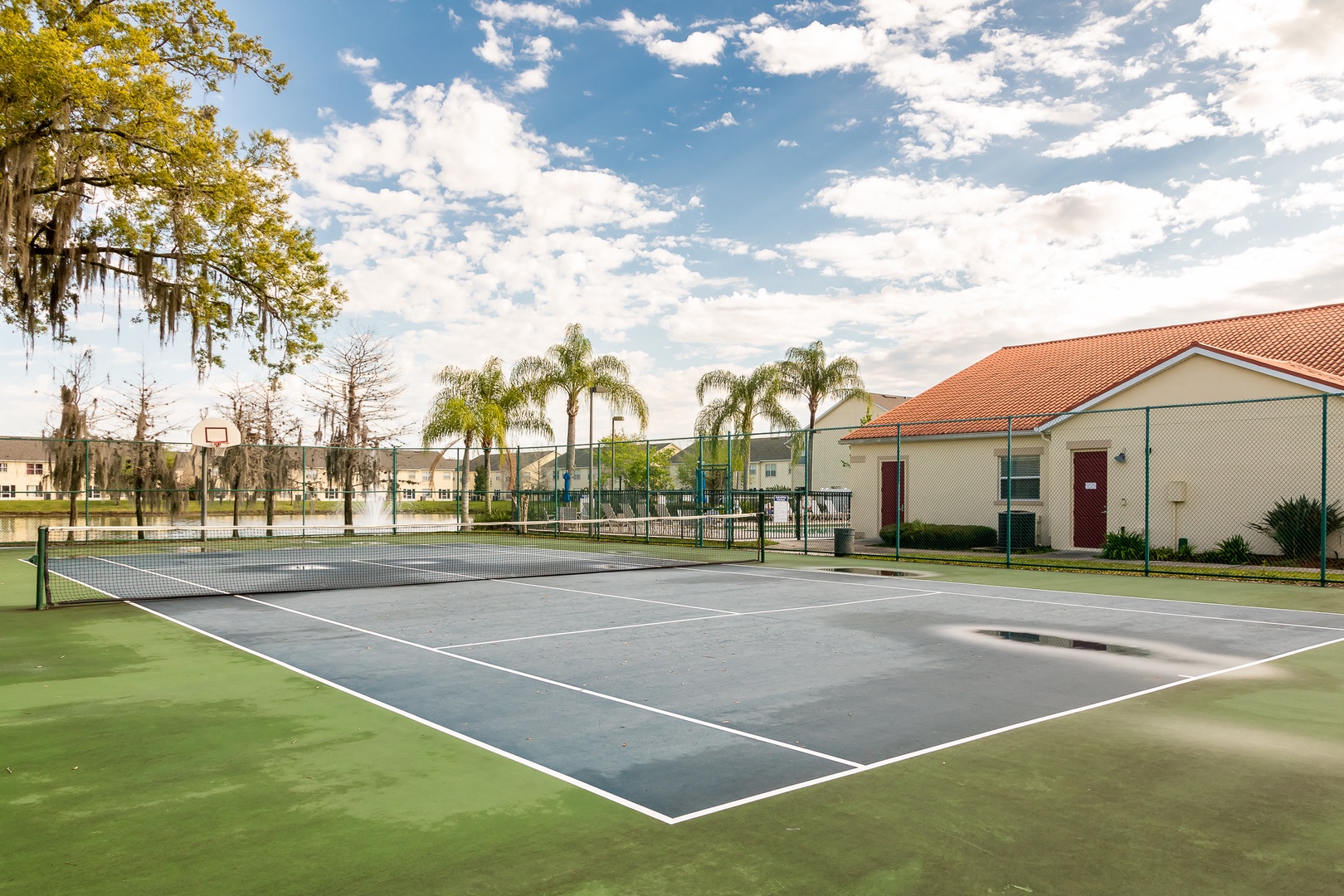 Resort tennis court