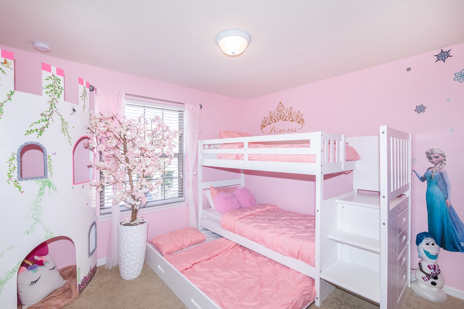 Bedroom 3 with Twin/Twin bunk bed + Twin trundle