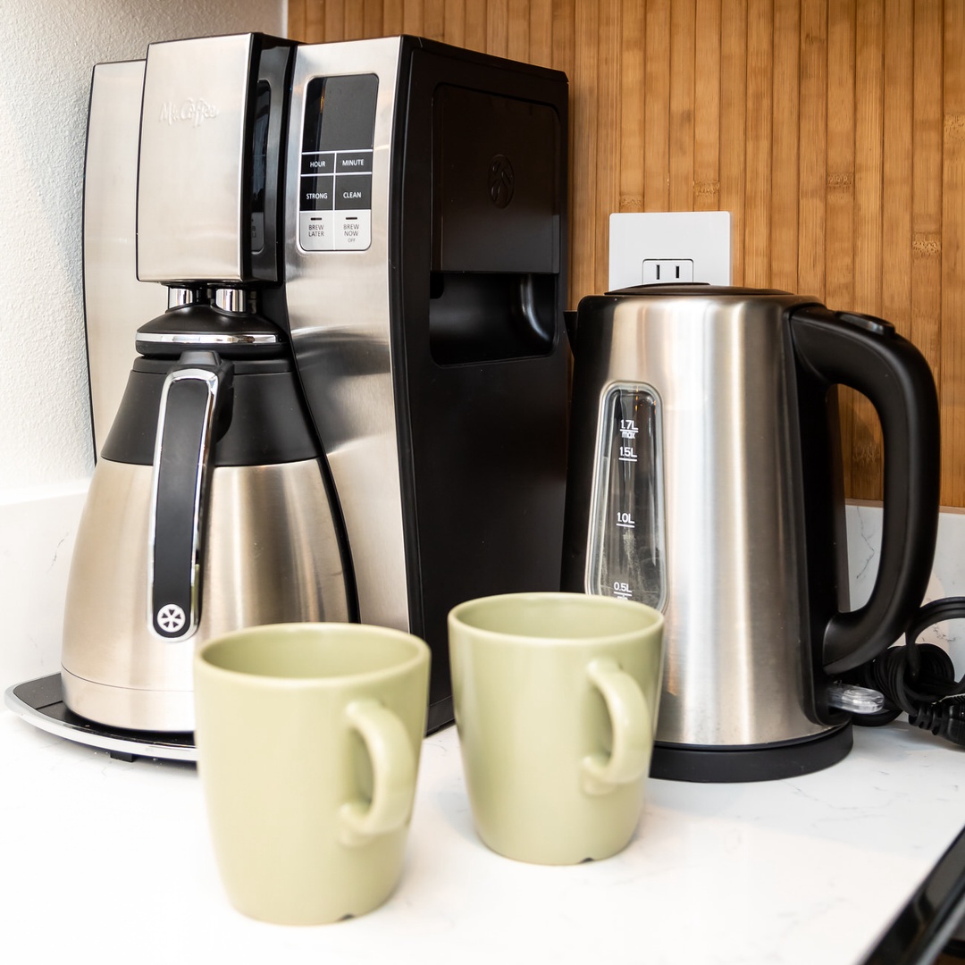 Coffee maker and all other kitchen appliances you'll need