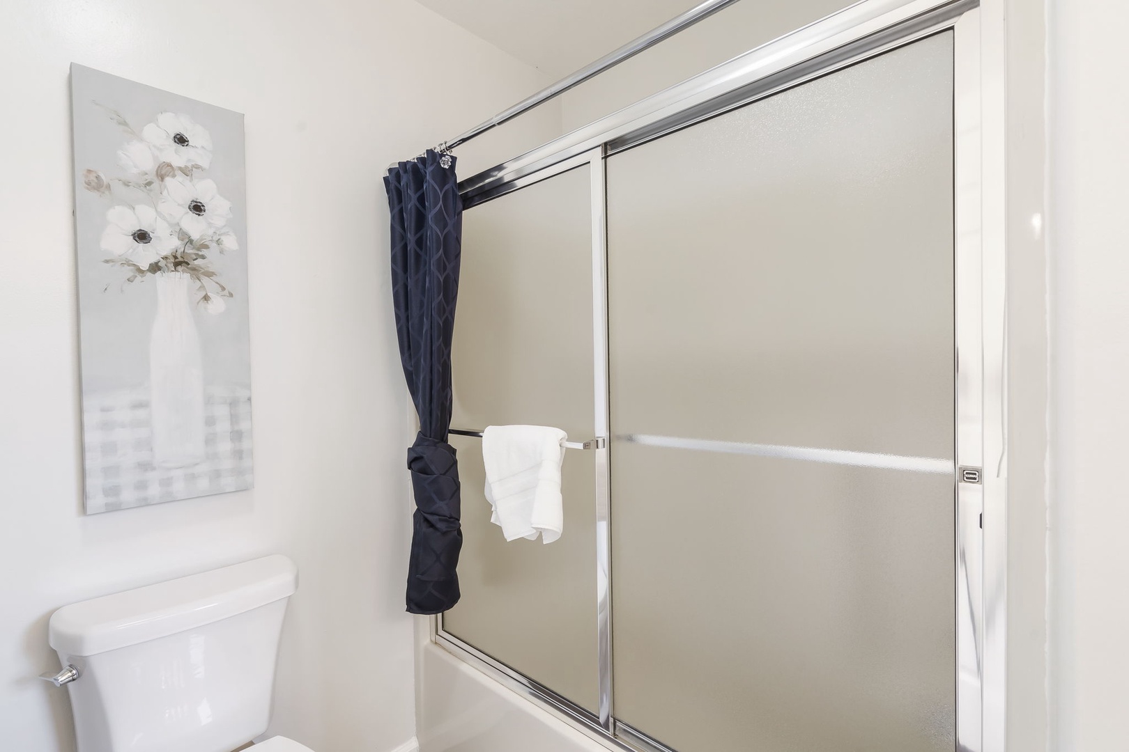 The King En Suite offers a sprawling Double Vanity and Shower/Tub Combo