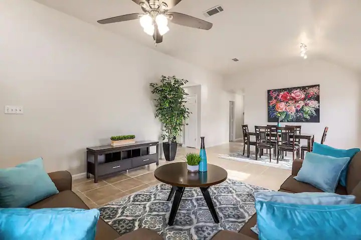 Curl up in the spacious living room & stream your favorite entertainment