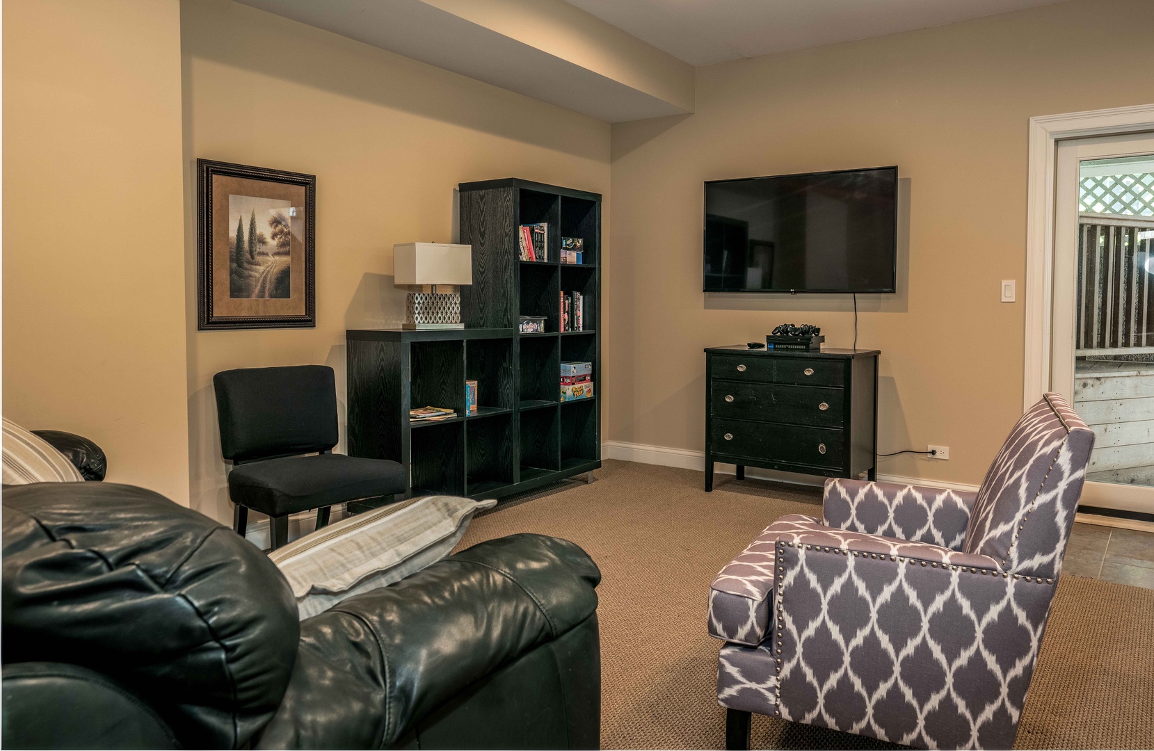 Basement sitting area