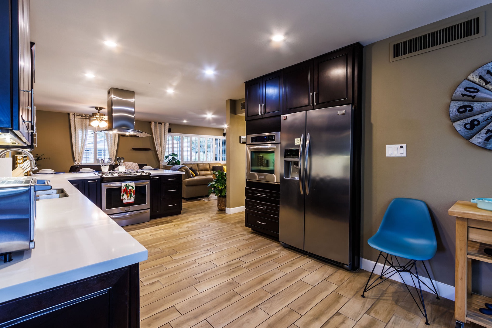 Fully equipped kitchen