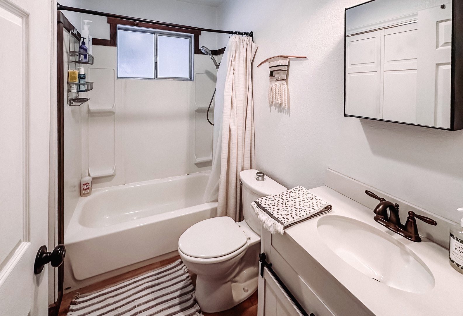 Bathroom with Shower/Tub Combo