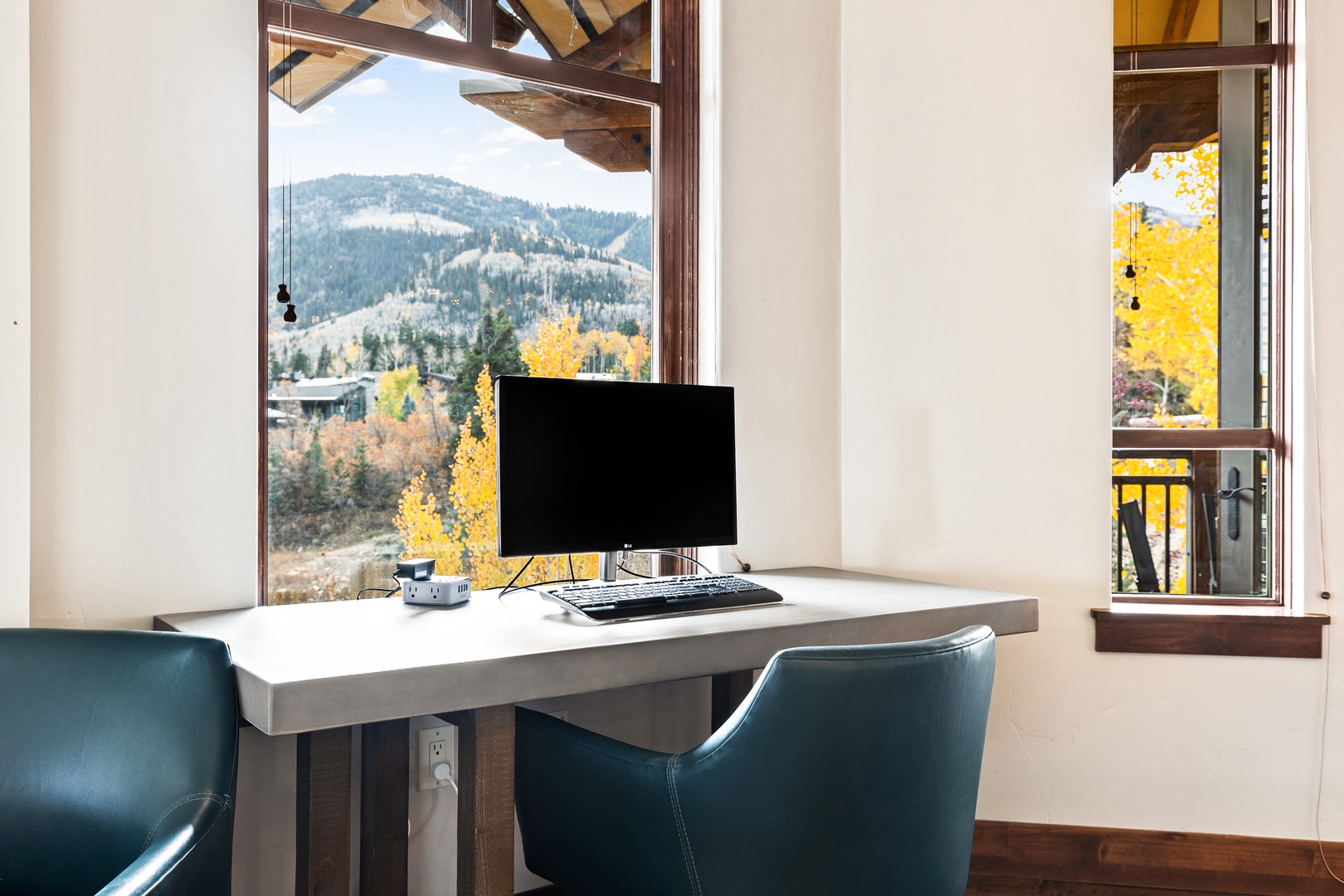 Dedicated Workspace w/ Inspirational Views