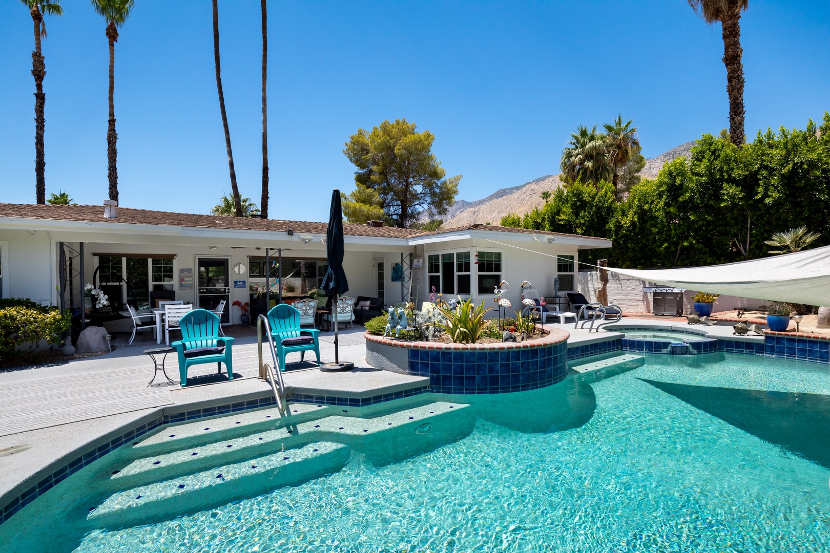 Private instagrammable pool with ample outdoor seating!