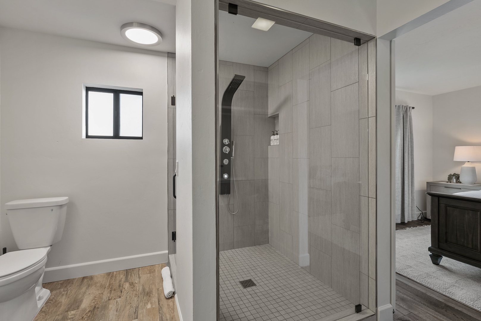 Bedroom 2 en-suite with walk-in shower